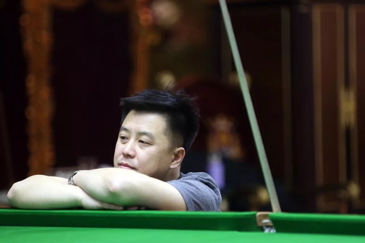 不受年龄限 不受年龄限