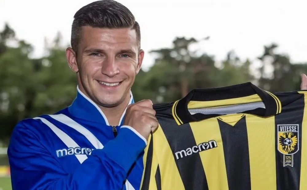 为年轻球员 为年轻球员