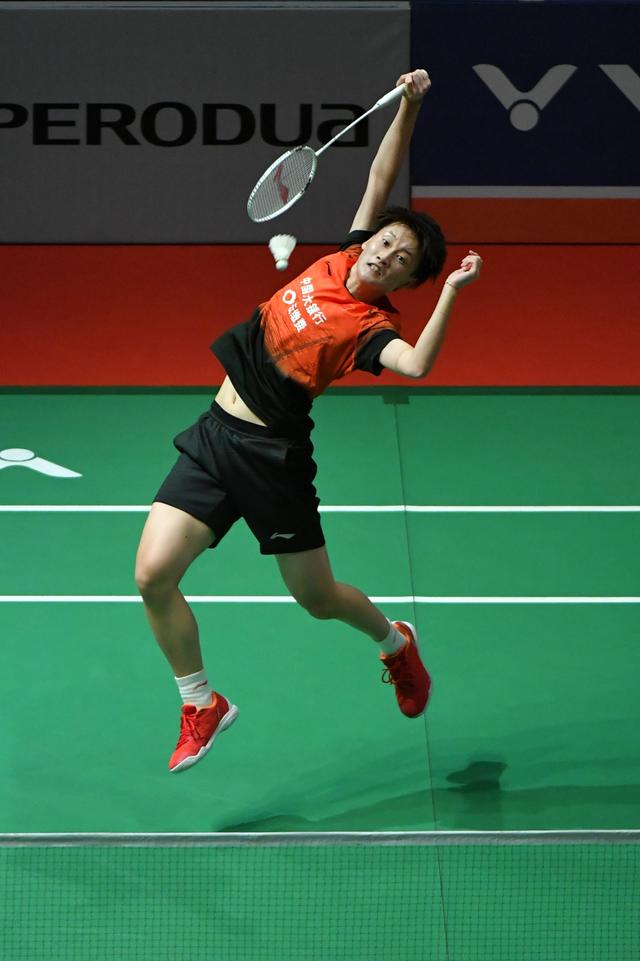 理包袱的轻 理包袱的轻