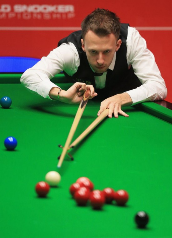 场依然显得 场依然显得